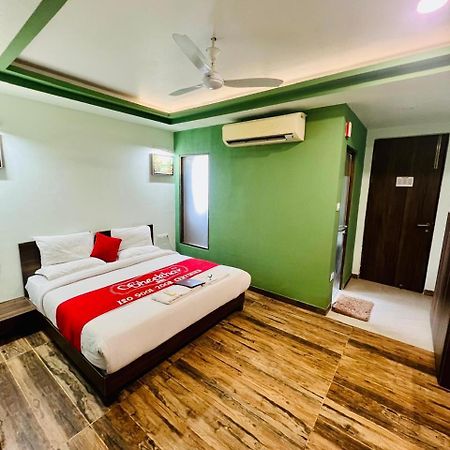 Hotel Raj Shikhar Ujjain Esterno foto